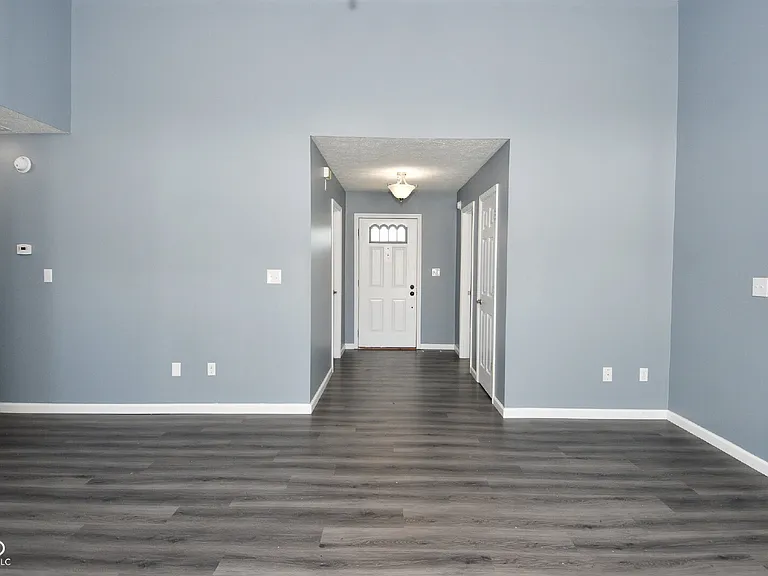 7826 Five Points Rd — Photo 6