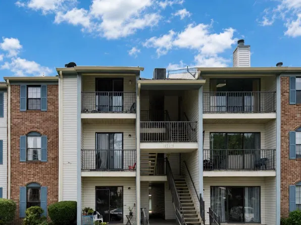 46 Voscek Ct, Lawrence Township, NJ 08648
