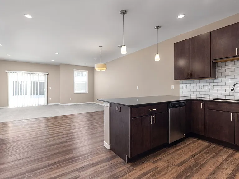 Retreat Townhomes — Photo 17
