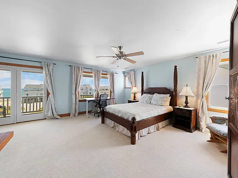 1250 Fort Fisher Blvd S — Photo 13