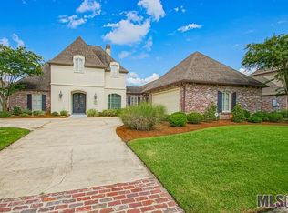 423 Longmeadow Dr, Baton Rouge, LA 70810