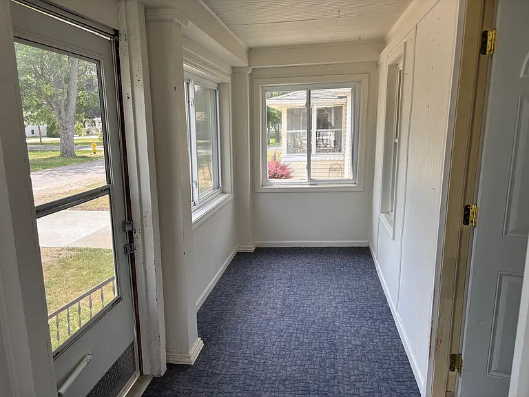1242 Vineyard Dr — Photo 7