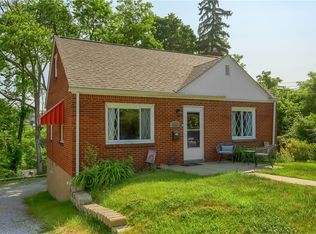 1165 Cox Pl, Pittsburgh, PA 15207