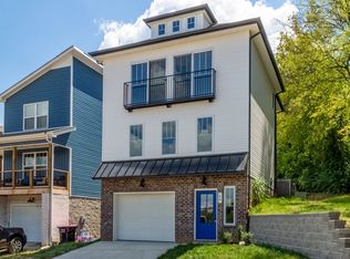 60 W High St, Clarksville, TN 37040