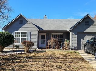 2818 Mill Lake Way, Morrow, GA 30260