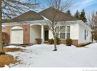 3 Dapplefields Ct, Lakewood, NJ 08701
