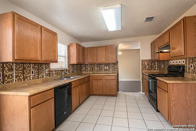 518 Reba — Photo 5
