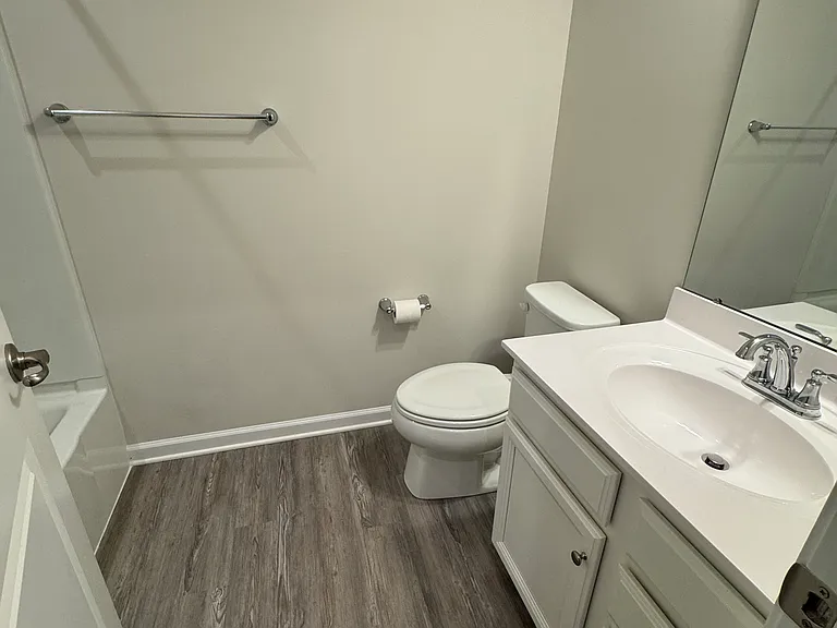 205 Cranesbill Dr — Photo 7