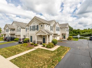 222 Bakers Dr #222, McHenry, IL 60051