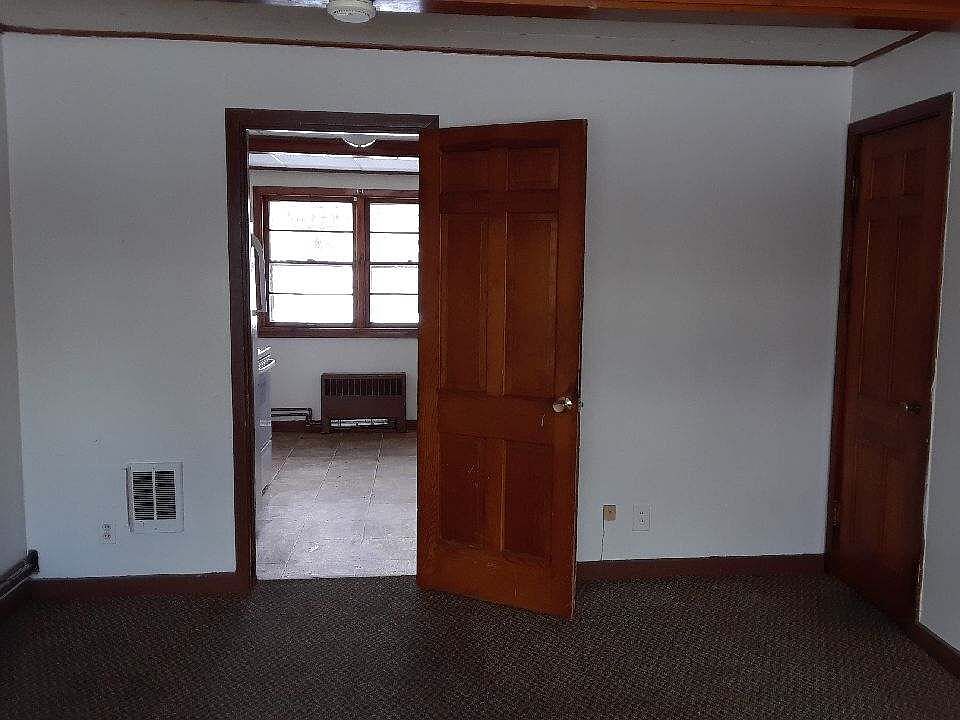 Efficiency Apartment Available For Rent 112 NE 5th Ave Grand Rapids MN Zillow