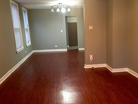 5th image of 2942 W Lyndale St #1