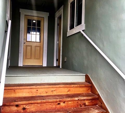 2nd image of 2021 Vandalia Ave #1