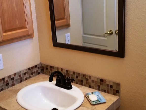 4th image of 16803 E Malta Dr