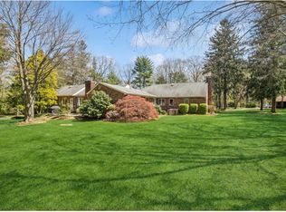 1926 Midlane, Syosset, NY 11791