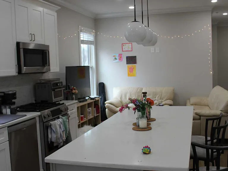 Foster St — Photo 11