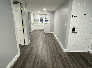 97 N 13th St FLOOR 3, Bloomfield, NJ 07003
