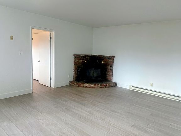 4th image of 213 Vista St #213