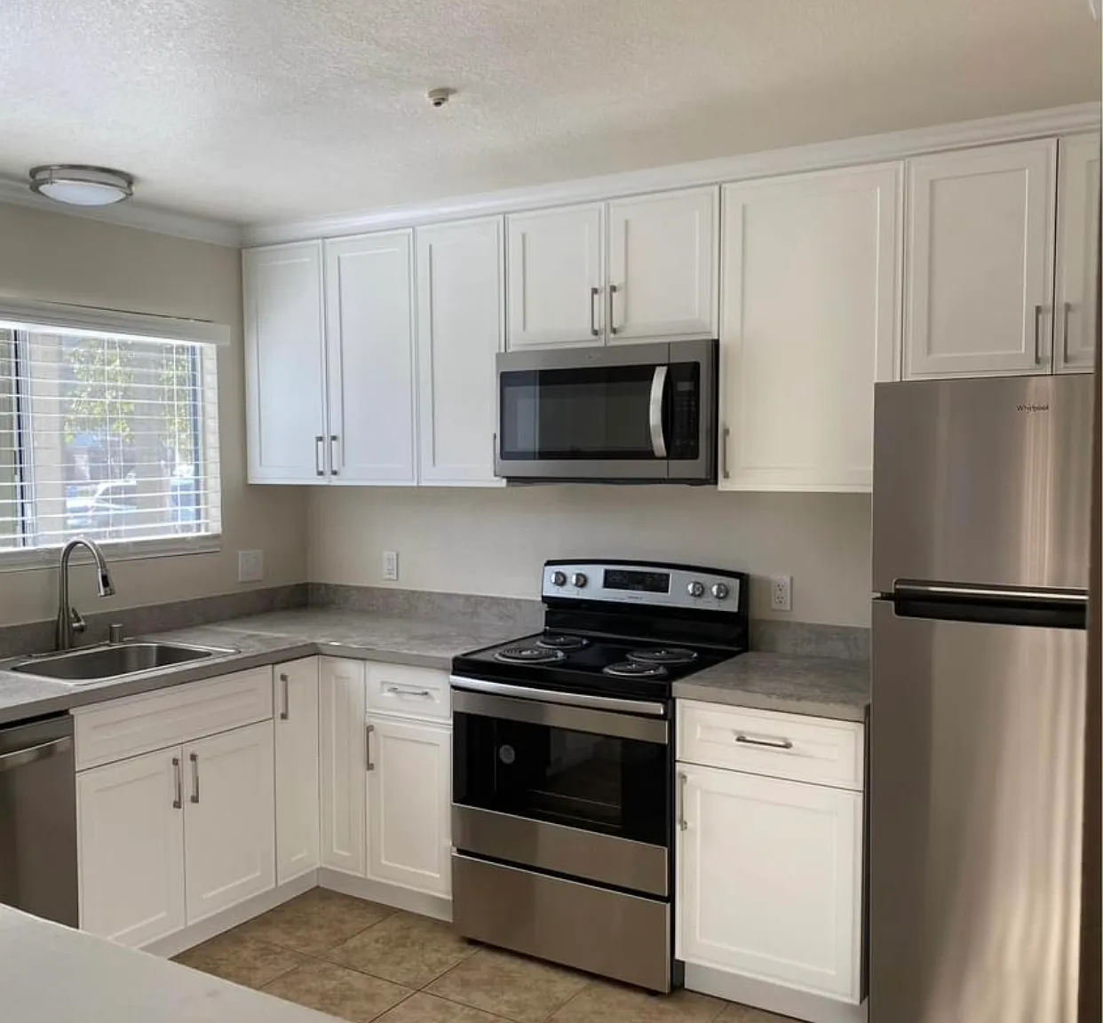 Montecito Boulevard Apartments — Photo 1