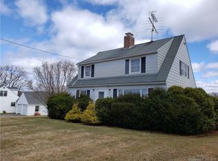 33 West St, Goshen, CT 06756