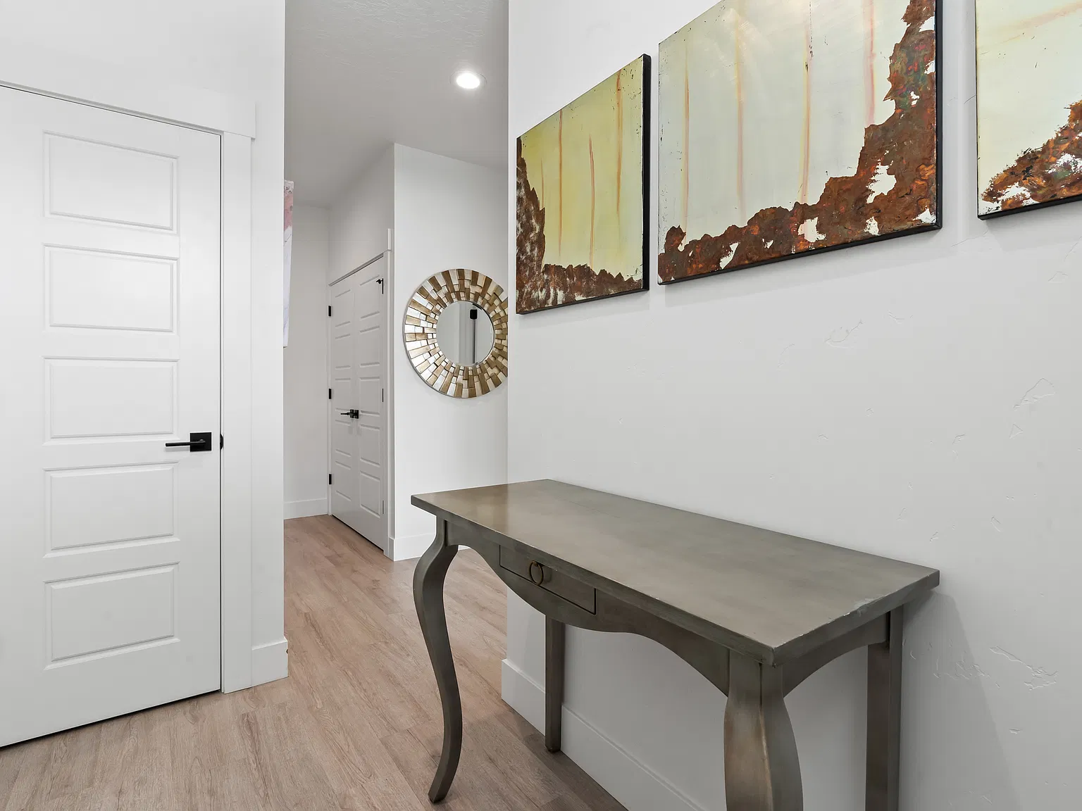 2 bed, 950 sqft, $4,500 — Photo 4