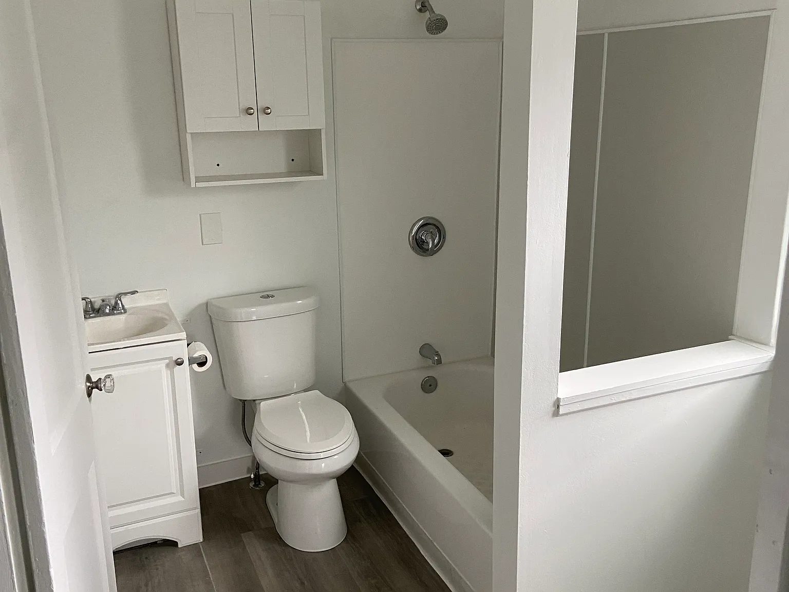 2 bed, 755 sqft, $987 — Photo 3