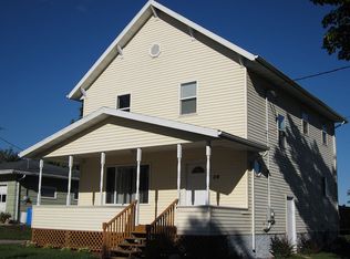 114 S Lemke St, Cecil, WI 54111