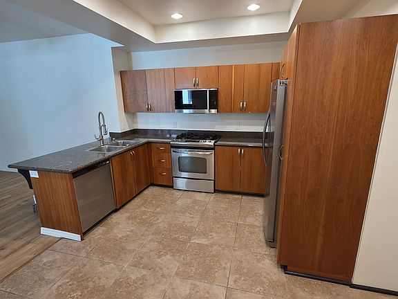 5th image of 1551 4th Ave Unit 412