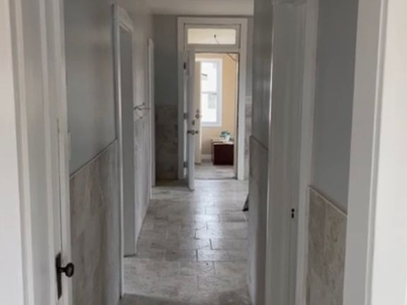 5th image of 7154 S Rockwell St