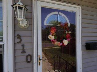 310 N 3rd St, Rio Grande, NJ 08242