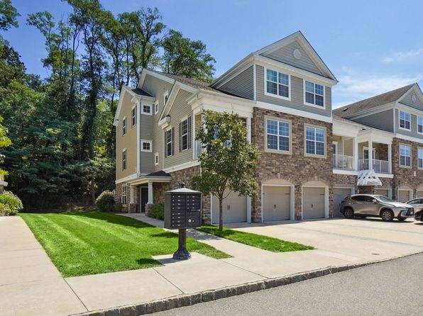 401 Waterview Ct
