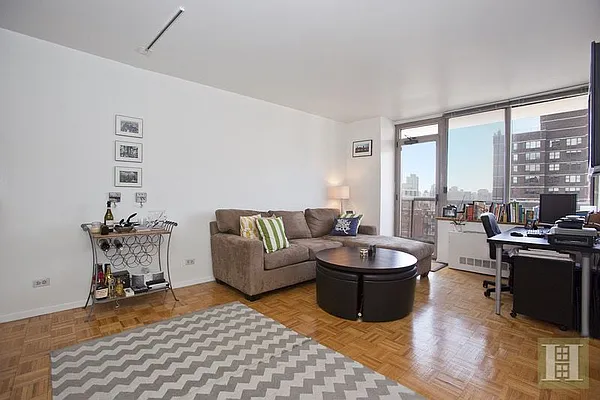 Rented by Halstead Real Estate | media 2