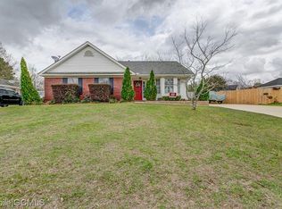 1225 Colonial Hills Dr, Mobile, AL 36695