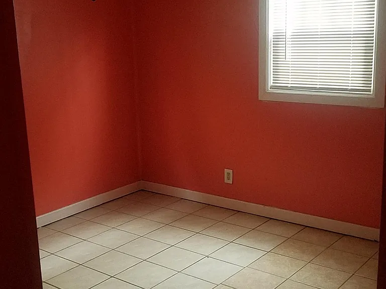 345 Kinsmoor Ave — Photo 9