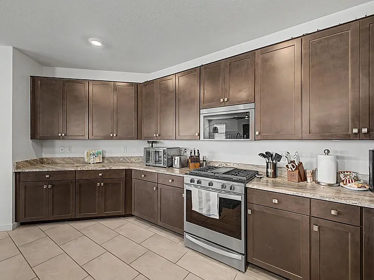 2548 W Grenadine Rd — Photo 14