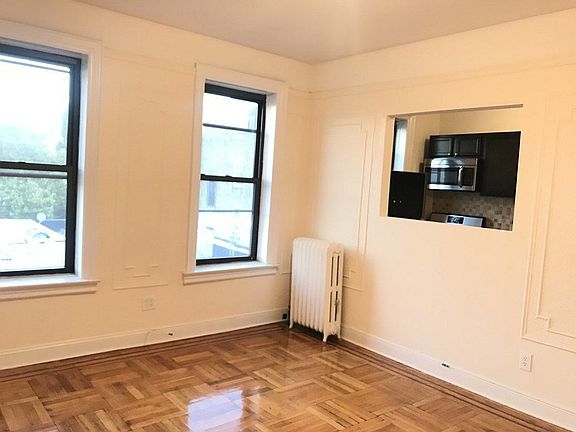 4th image of 3149 29th St APT D6