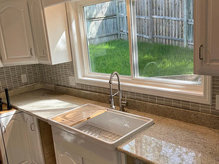 46 Arrowhead Beach Rd — Photo 3
