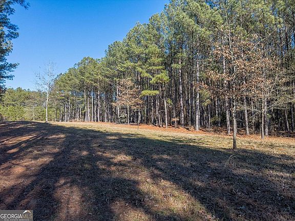 3rd image of 1261 Rodgers Rd