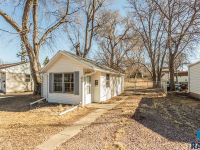 618 S Elmwood Ave, Sioux Falls, SD, 57104