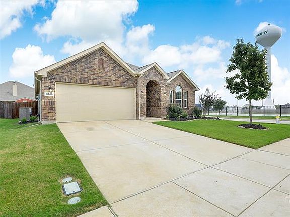 2nd image of 11400 Aquilla Dr