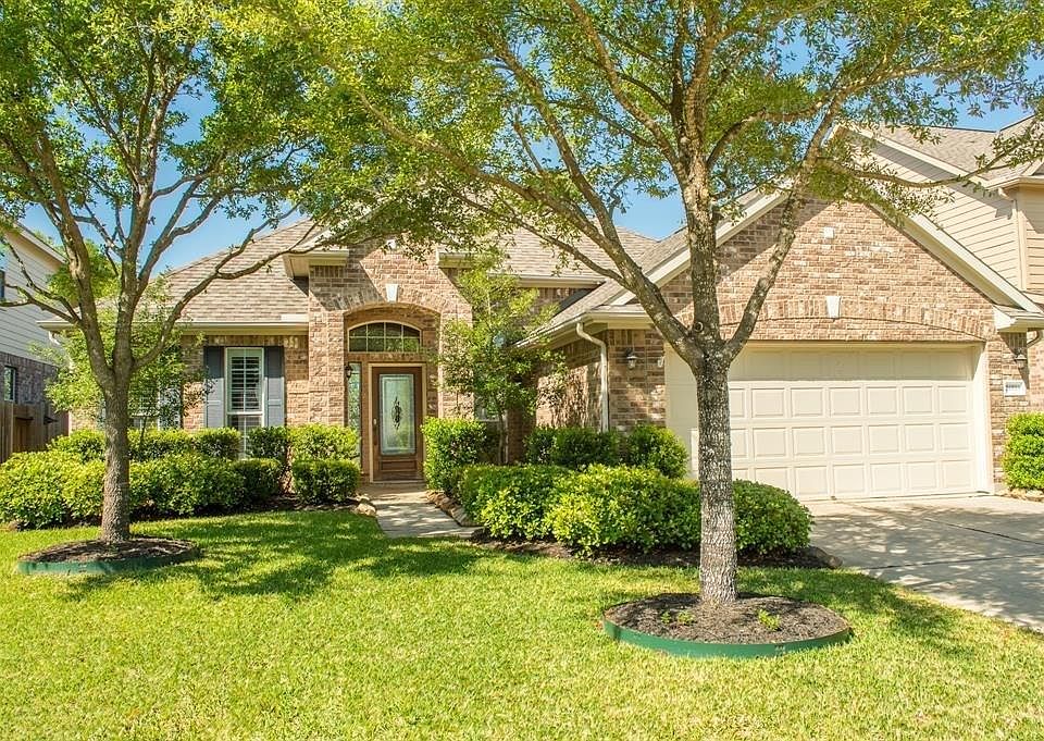 1st image of 26818 Granite Valley Ln