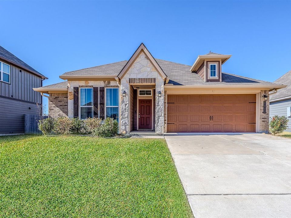 1st image of 1012 Old Vine Rd