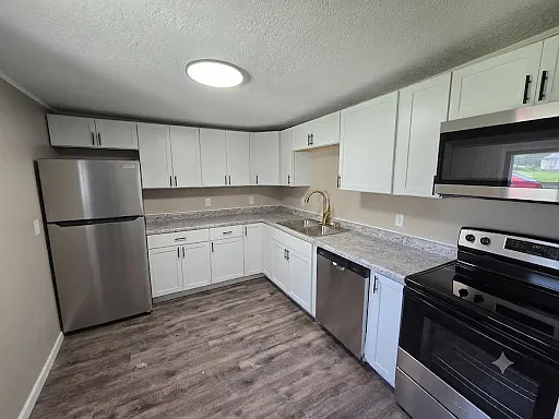 214.5 E Park St