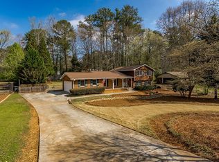 2935 Sope Creek Dr, Marietta, GA 30068