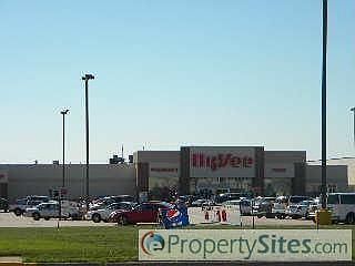 3rd image of 1221 Lake Ave