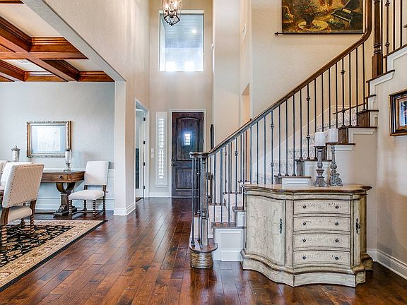 4th image of 28710 Estin Height St