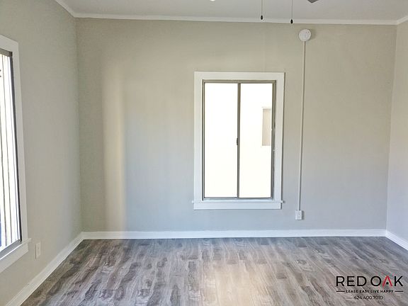 3rd image of 356 N Orange Grv #356