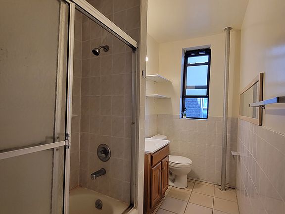 5th image of 3153 Broadway APT 12