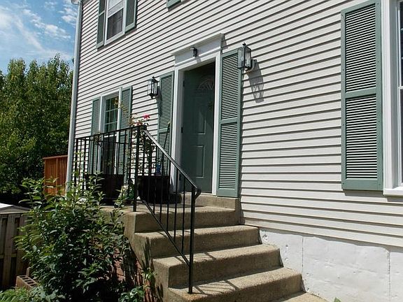 Private Side Entrance