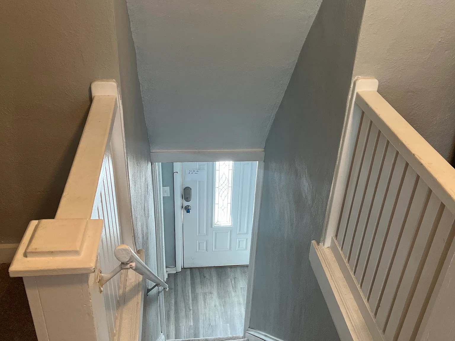 1 bed, 1.5 bath, 1640 sqft, $1,100 — Photo 4