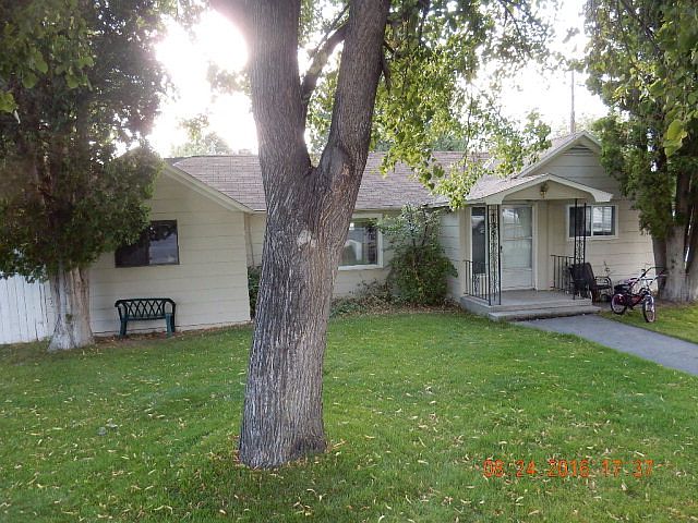 1st image of 721 N Saturn Ave